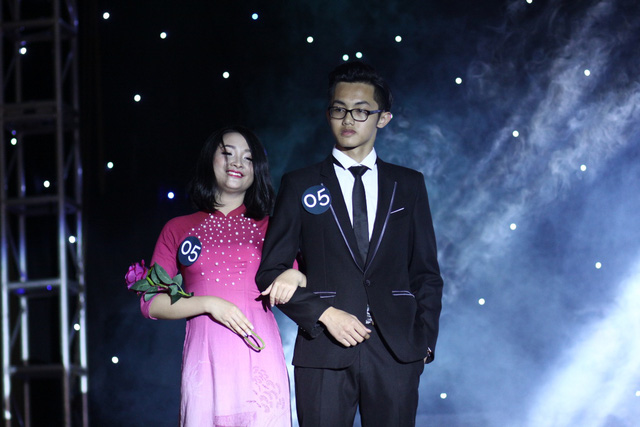 Lộ diện cặp đôi Đại sứ “trai tài gái sắc” chuyên ĐH Sư phạm - Ảnh 20. Lộ diện cặp đôi Đại sứ “trai tài gái sắc” chuyên ĐH Sư phạm - Ảnh 20.