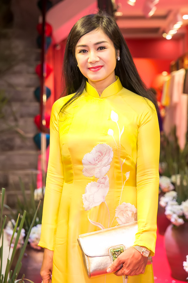NSƯT Thu Hà: “Tôi luôn thấy mình đẹp” - Ảnh 2.