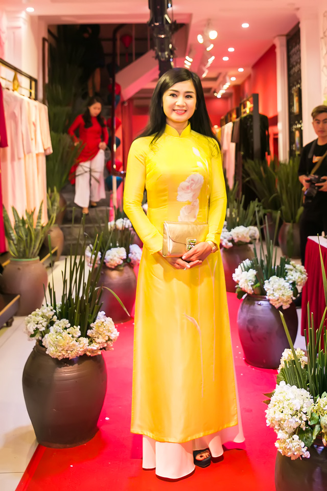 NSƯT Thu Hà: “Tôi luôn thấy mình đẹp” - Ảnh 4.