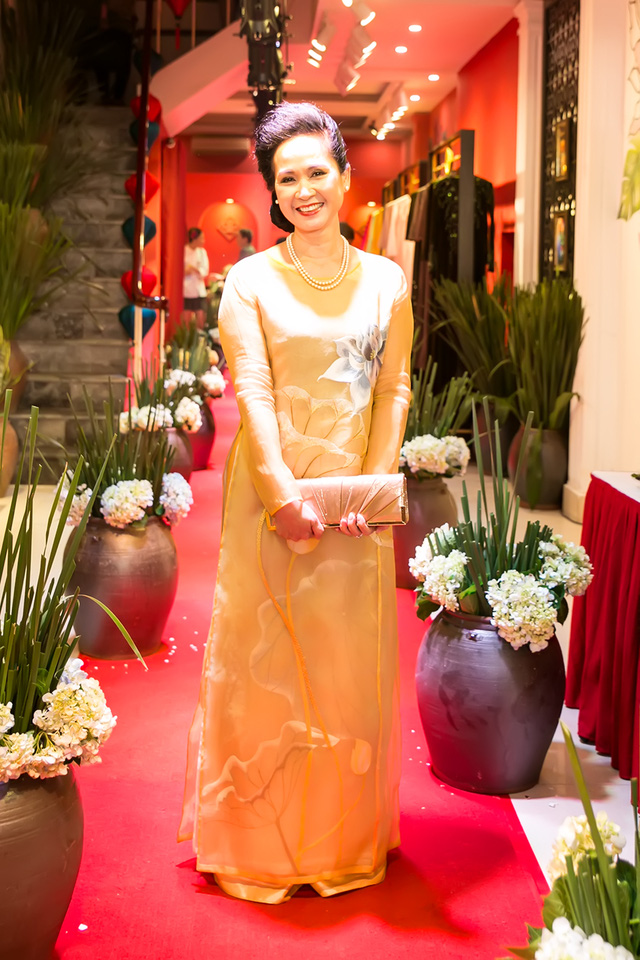 NSƯT Thu Hà: “Tôi luôn thấy mình đẹp” - Ảnh 10.