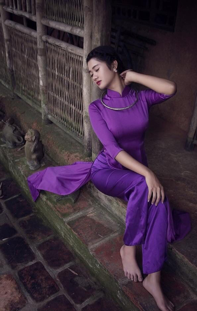 Thiếu nữ Việt sinh ra để mặc áo dài - Ảnh 2. Thiếu nữ Việt sinh ra để mặc áo dài - Ảnh 2.