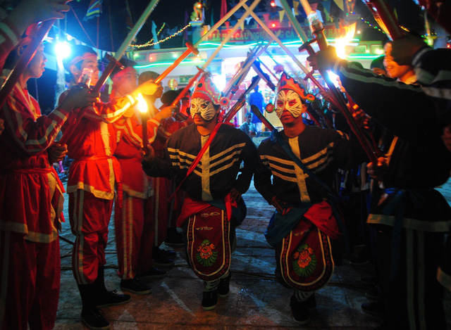 B&igrave;nh Định: Độc đ&aacute;o lễ hội cầu ngư của ngư d&acirc;n v&ugrave;ng biển Nhơn Hải - Ảnh 18.