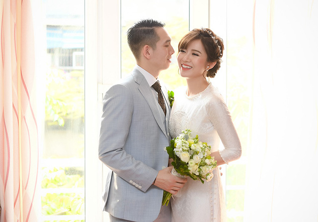 Hot girl fan MU T&uacute; Linh hạnh ph&uacute;c rạng ngời ng&agrave;y l&ecirc;n xe hoa - Ảnh 14.