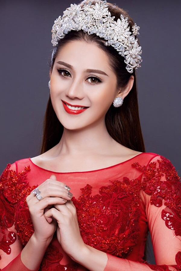 Lâm Khánh Chi xác nhận thông tin sắp kết hôn - Ảnh 4. Lâm Khánh Chi xác nhận thông tin sắp kết hôn - Ảnh 4.