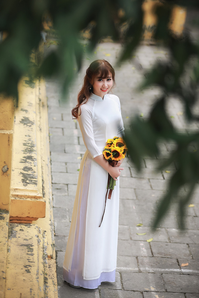 Hoa khôi trường Dược đẹp tinh khôi ngày chia tay mái trường - Ảnh 22. Hoa khôi trường Dược đẹp tinh khôi ngày chia tay mái trường - Ảnh 22.