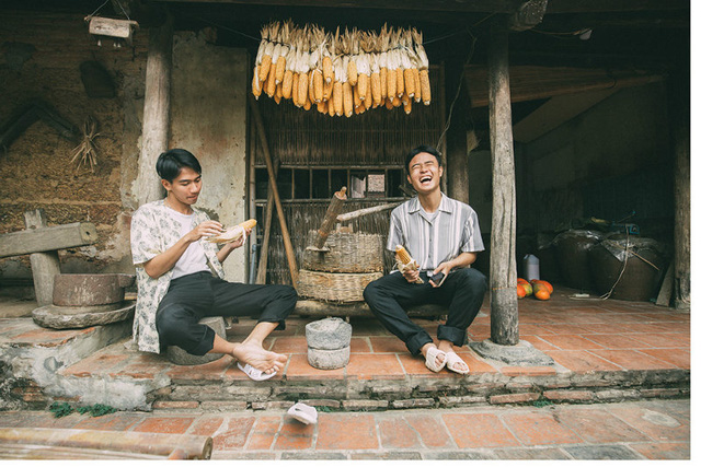 Bộ ảnh kỷ yếu như thời bao cấp của sinh viên Hà Nội gây sốt mạng - Ảnh 16. Bộ ảnh kỷ yếu như thời bao cấp của sinh viên Hà Nội gây sốt mạng - Ảnh 16.