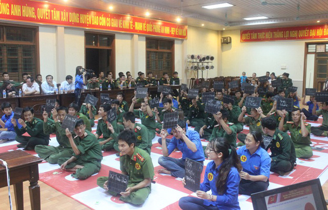 Tuổi trẻ huyện đảo Cồn Cỏ tìm hiểu sự nghiệp cách mạng của Tổng bí thư Lê Duẩn - Ảnh 4. Tuổi trẻ huyện đảo Cồn Cỏ tìm hiểu sự nghiệp cách mạng của Tổng bí thư Lê Duẩn - Ảnh 4.