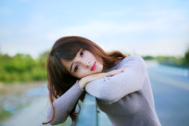 &ldquo;B&uacute;p b&ecirc; ảnh thẻ&rdquo; L&ecirc; Hương &ldquo;lột x&aacute;c&rdquo; với phong c&aacute;ch gợi cảm - Ảnh 8.