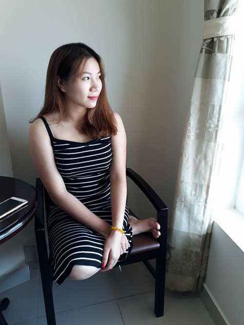 Gặp c&ocirc; g&aacute;i một ch&acirc;n xứ Thanh đang khiến d&acirc;n mạng x&ocirc;n xao - Ảnh 8.