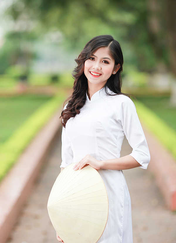 Ngỡ ngàng bộ ảnh “dậy thì thành công” của cô gái khoe tài khoèo chân một thời - Ảnh 4.