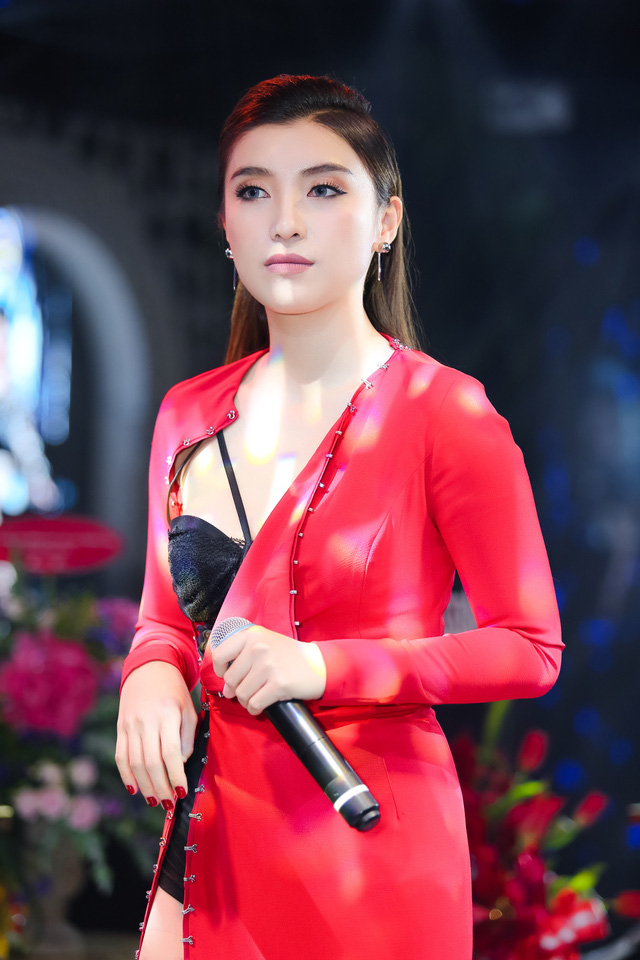 Lam Trường &ldquo;khoe&rdquo; anh trai ruột, &ocirc;m chặt Ti&ecirc;u Ch&acirc;u Như Quỳnh - Ảnh 20.