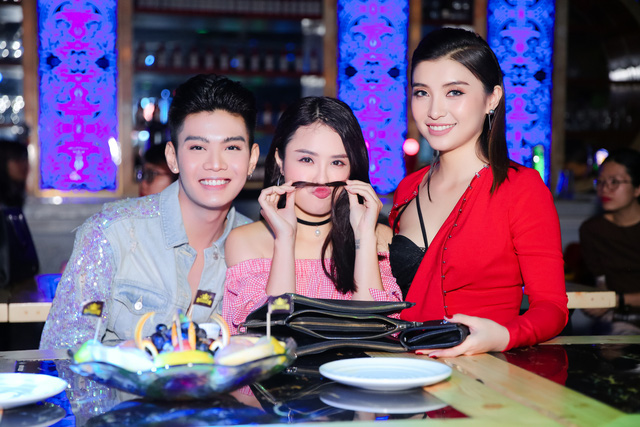 Lam Trường &ldquo;khoe&rdquo; anh trai ruột, &ocirc;m chặt Ti&ecirc;u Ch&acirc;u Như Quỳnh - Ảnh 28.