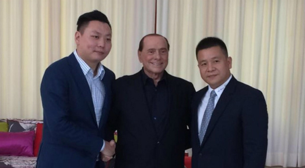 NÓNG: Chủ tịch Berlusconi chính thức bán Milan cho đối tác Trung Quốc - Ảnh 1.