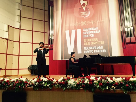 Violinist Trần Lê Quang Tiến: Tài năng thiên bẩm được nuôi dưỡng từ truyền thống gia đình - Ảnh 1.