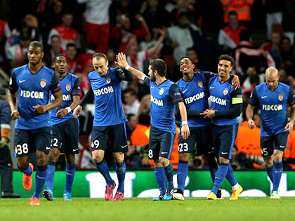Công Vinh tính tậu cựu sát thủ Man United cho CLB TP.HCM - Ảnh 2.