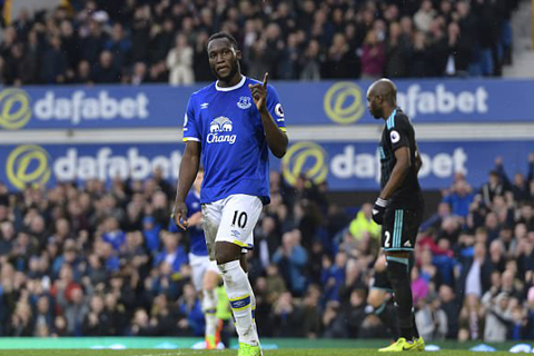 CẬP NHẬT sáng 15/3: Man United và Chelsea mừng thầm vì Lukaku. Sevilla sốc nặng vì bị Leicester loại - Ảnh 3.