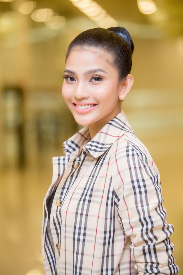 Trương Thị May làm vedette, Lệ Hằng ngọt ngào mừng ngày Quốc tế Thiếu nhi - Ảnh 2. Trương Thị May làm vedette, Lệ Hằng ngọt ngào mừng ngày Quốc tế Thiếu nhi - Ảnh 2.