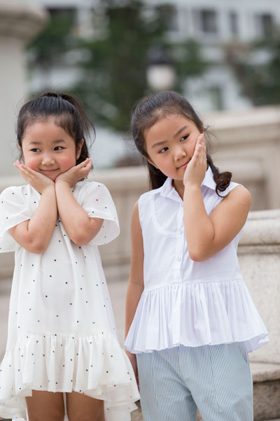 &ldquo;&Aacute;i nữ&rdquo; &ocirc;ng tr&ugrave;m Phan Qu&acirc;n phim &ldquo;Người ph&aacute;n xử&rdquo; khoe con g&aacute;i - Ảnh 10.