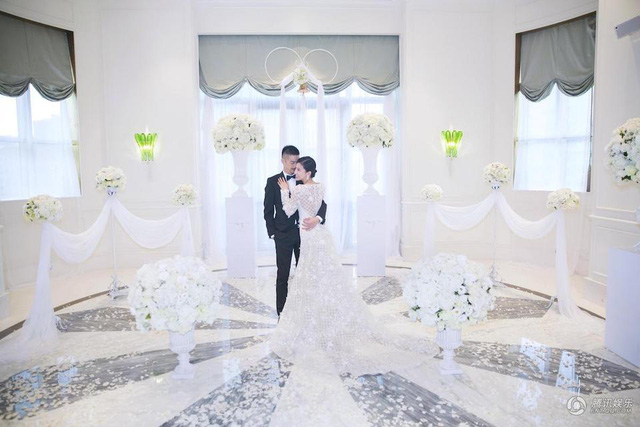 Đám cưới đẹp như mơ của mỹ nhân Dương Tử San - Ảnh 24. Đám cưới đẹp như mơ của mỹ nhân Dương Tử San - Ảnh 24.