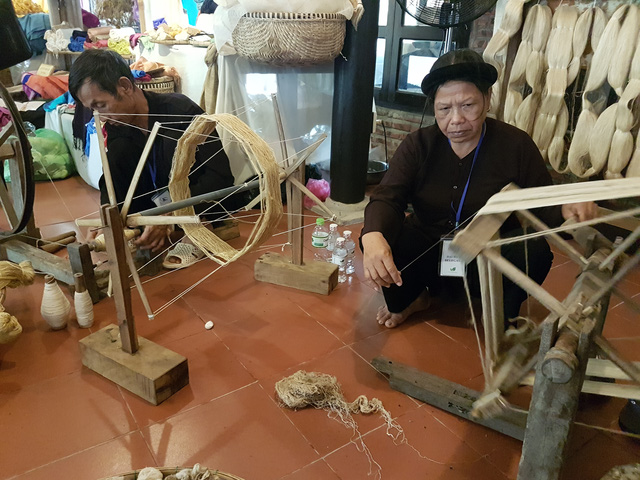 Thích mê vườn rau ban công của người đẹp nóng bỏng nhất nhì showbiz Việt - Ảnh 30. Thích mê vườn rau ban công của người đẹp nóng bỏng nhất nhì showbiz Việt - Ảnh 30.