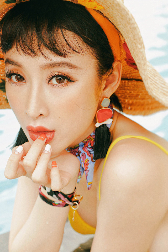 Angela Phương Trinh khoe v&ograve;ng 3 gợi cảm qua bộ h&igrave;nh bikini n&oacute;ng bỏng - Ảnh 2.