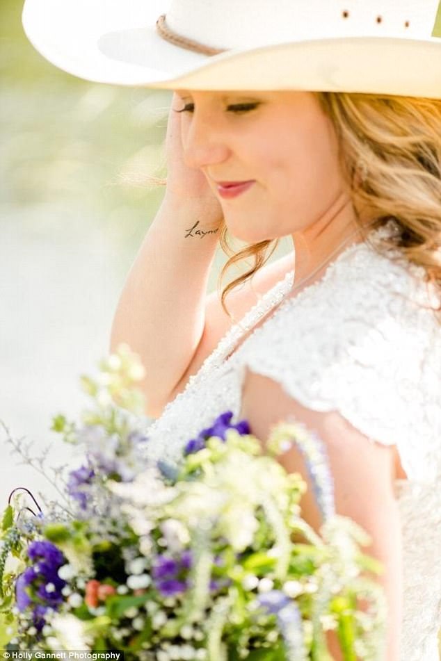 &ldquo;Sao&rdquo; v&agrave; những m&agrave;n khoe trang sức khủng - Ảnh 4.