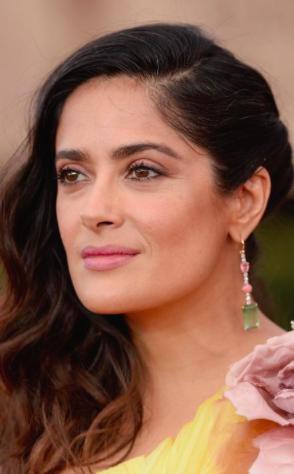 &ldquo;Sao&rdquo; v&agrave; những m&agrave;n khoe trang sức khủng - Ảnh 10.