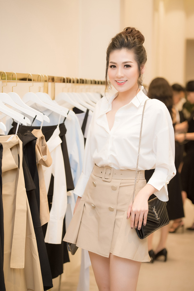 Hoa hậu Sella Trương &ldquo;đụng h&agrave;ng&rdquo; với &ldquo;mỹ nh&acirc;n VTV&rdquo; T&uacute; Anh - Ảnh 10.