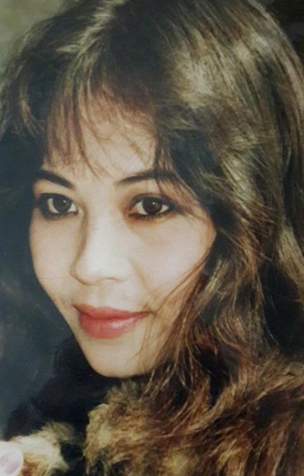 Nhan sắc khuynh thành thời trẻ của vợ ông trùm Phan Quân Người phán xử - Ảnh 21. Nhan sắc khuynh thành thời trẻ của vợ ông trùm Phan Quân Người phán xử - Ảnh 21.