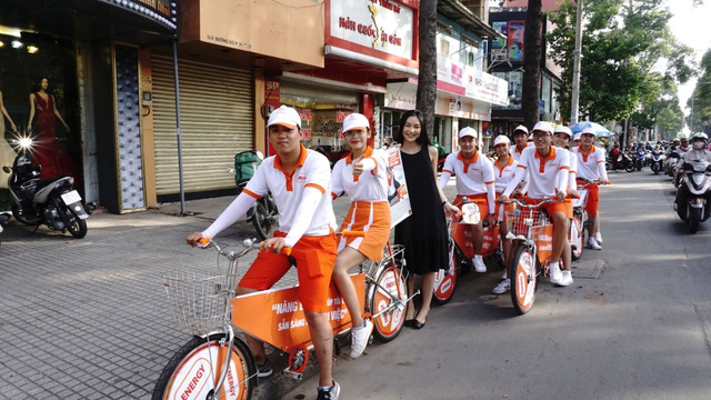 Hành trình chia sẻ năng lượng của Helly Tống - Ảnh 2. Hành trình chia sẻ năng lượng của Helly Tống - Ảnh 2.