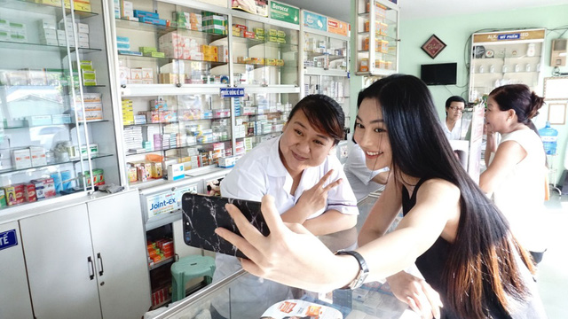 Dàn mỹ nhân Hoa ngữ đọ dáng trong sự kiện thời trang - Ảnh 16.