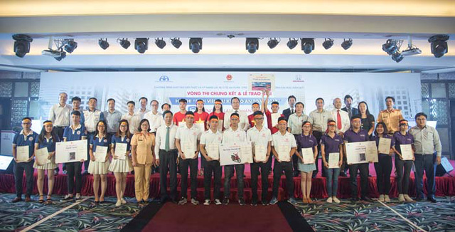 Vòng chung kết hội thi sinh viên lái xe ô tô an toàn năm 2017 - Ảnh 2.