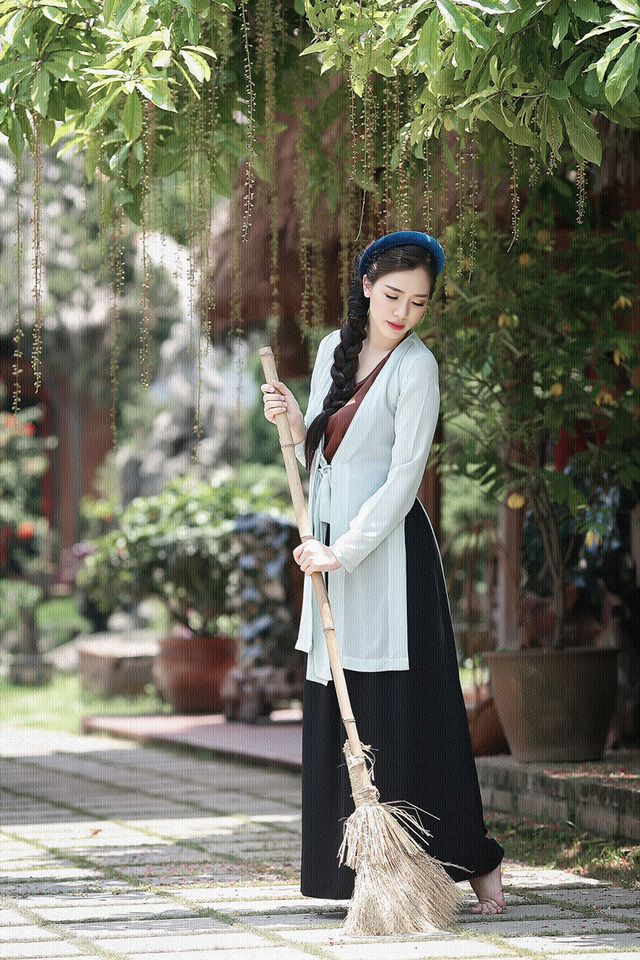 Hot girl H&agrave; Min &ldquo;h&oacute;a th&acirc;n&rdquo; ấn tượng th&agrave;nh c&ocirc; Tấm y&ecirc;u kiều - Ảnh 10.