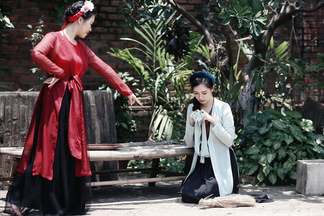 Hot girl H&agrave; Min &ldquo;h&oacute;a th&acirc;n&rdquo; ấn tượng th&agrave;nh c&ocirc; Tấm y&ecirc;u kiều - Ảnh 28.