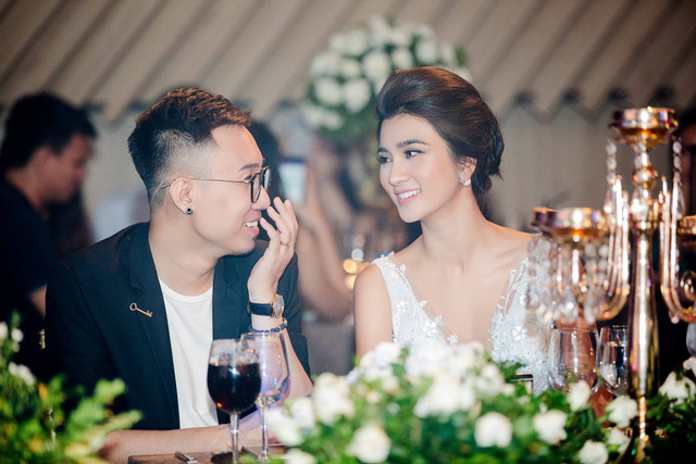 Kim Tuyến khoe ngực đầy, bỏ mặc lùm xùm với vợ cũ Huy Khánh - Ảnh 8. Kim Tuyến khoe ngực đầy, bỏ mặc lùm xùm với vợ cũ Huy Khánh - Ảnh 8.