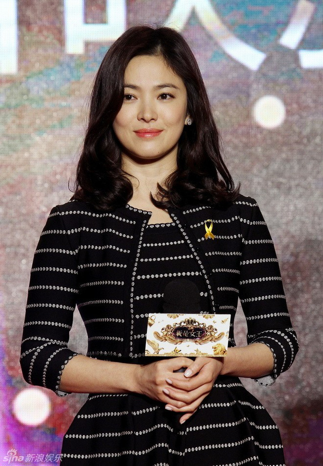 H&agrave;nh tr&igrave;nh nhan sắc của Song Hye Kyo trong 20 năm tham gia l&agrave;ng giải tr&iacute; - Ảnh 64.
