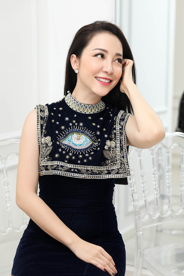 Chim công làng múa Linh Nga trải lòng sau những biến cố cuộc đời - Ảnh 4. Chim công làng múa Linh Nga trải lòng sau những biến cố cuộc đời - Ảnh 4.
