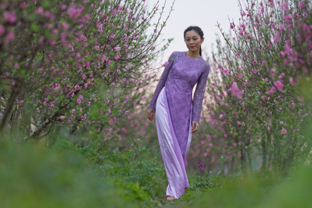 Vợ võ sư Đoàn Bảo Châu đấu cao thủ Vịnh Xuân: Quá khứ khiến khán giả ngỡ ngàng - Ảnh 32. Vợ võ sư Đoàn Bảo Châu đấu cao thủ Vịnh Xuân: Quá khứ khiến khán giả ngỡ ngàng - Ảnh 32.
