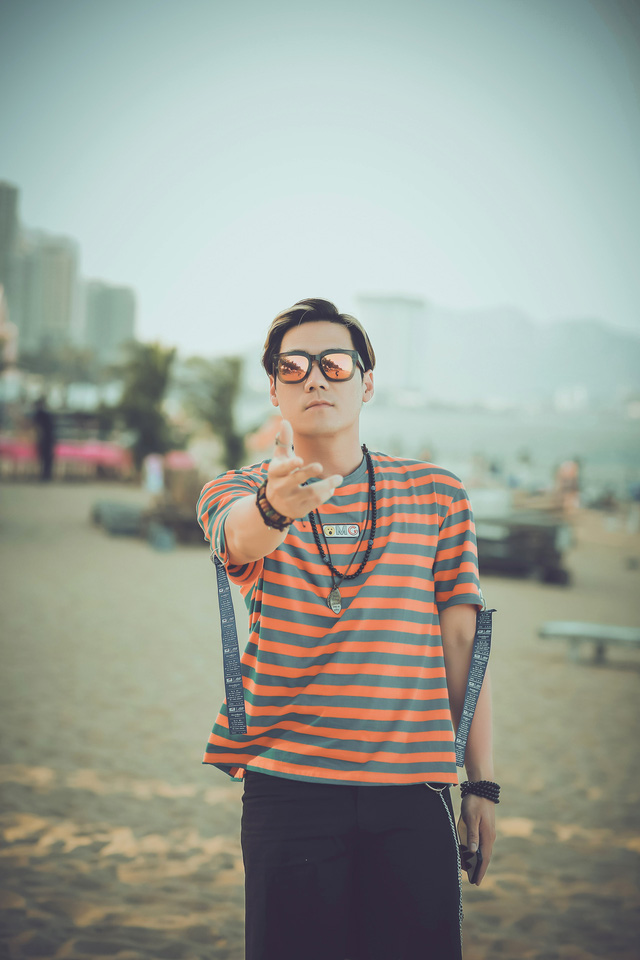 Ca sĩ Khánh Phương: “Việc kết hôn với tôi rất khó khăn! - Ảnh 2. Ca sĩ Khánh Phương: “Việc kết hôn với tôi rất khó khăn! - Ảnh 2.