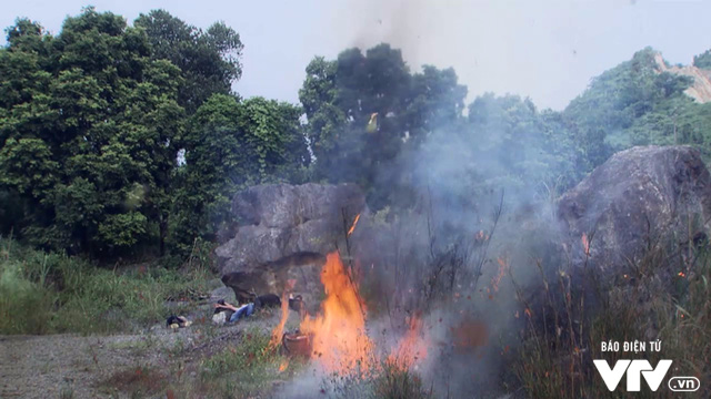 Xem tập cuối ‘Người phán xử’: Khán giả hụt hẫng vì phim kết thúc giống kịch bản bị lộ - Ảnh 5. Xem tập cuối ‘Người phán xử’: Khán giả hụt hẫng vì phim kết thúc giống kịch bản bị lộ - Ảnh 5.