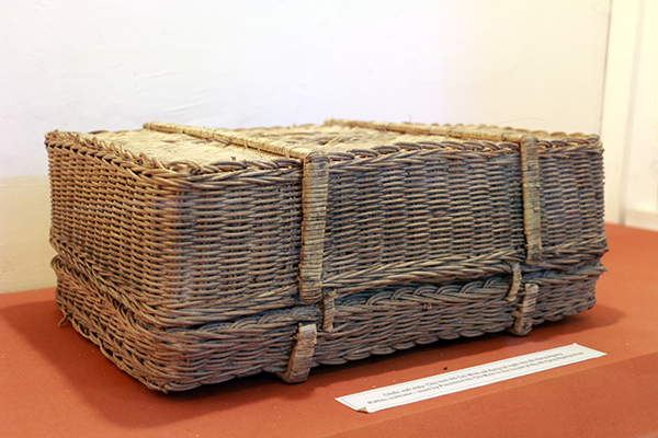 Thăm ng&ocirc;i nh&agrave; B&aacute;c Hồ viết bản tuy&ecirc;n ng&ocirc;n độc lập - Ảnh 14.