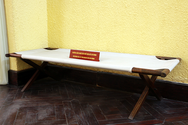 Thăm ng&ocirc;i nh&agrave; B&aacute;c Hồ viết bản tuy&ecirc;n ng&ocirc;n độc lập - Ảnh 30.