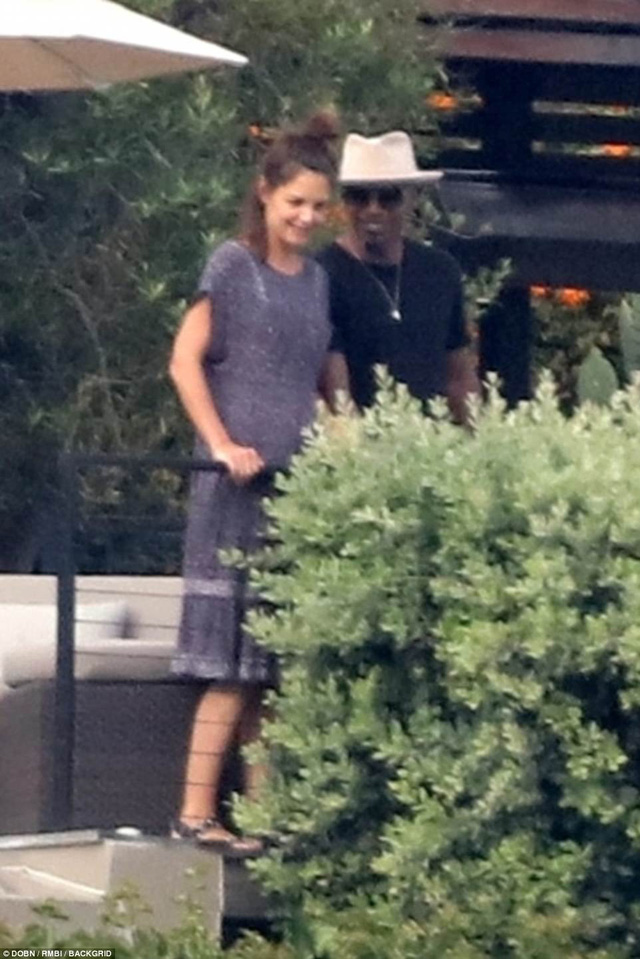 Katie Holmes lộ ảnh hot bên Jamie Foxx - Ảnh 12. Katie Holmes lộ ảnh hot bên Jamie Foxx - Ảnh 12.