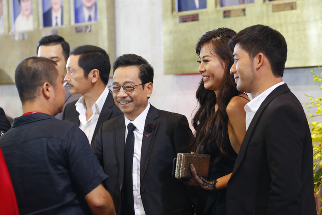 &ldquo;Lương Bổng&rdquo; kh&ocirc;ng mong Người ph&aacute;n xử c&oacute; phần 2, &ldquo;c&ocirc; Đẩu&rdquo; trẻ trung b&ecirc;n bạn g&aacute;i - Ảnh 6.