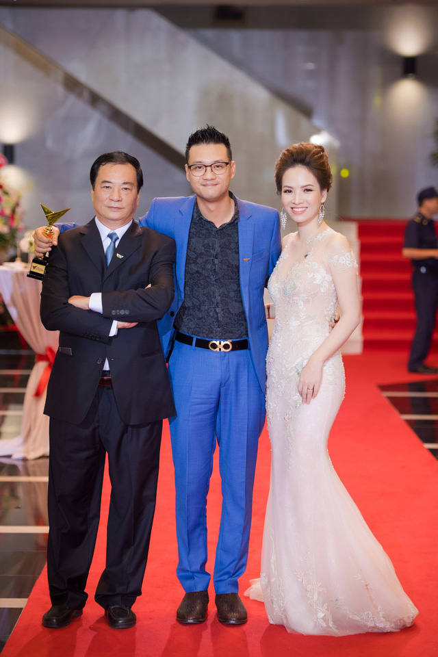 &ldquo;Lương Bổng&rdquo; kh&ocirc;ng mong Người ph&aacute;n xử c&oacute; phần 2, &ldquo;c&ocirc; Đẩu&rdquo; trẻ trung b&ecirc;n bạn g&aacute;i - Ảnh 14.