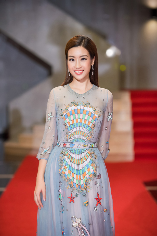 &ldquo;Lương Bổng&rdquo; kh&ocirc;ng mong Người ph&aacute;n xử c&oacute; phần 2, &ldquo;c&ocirc; Đẩu&rdquo; trẻ trung b&ecirc;n bạn g&aacute;i - Ảnh 32.