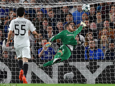 Zappacosta lập siêu phẩm, fan Chelsea lôi Diego Costa ra để ví von - Ảnh 2.