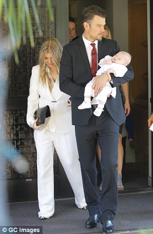 Fergie v&agrave; chồng chia tay sau 8 năm chung sống - Ảnh 12.