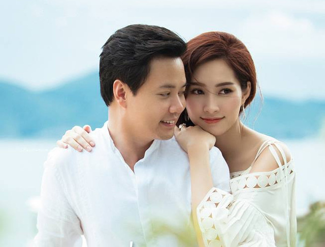 Hoa hậu Đặng Thu Thảo rạng rỡ trong ngày đám hỏi - Ảnh 12.