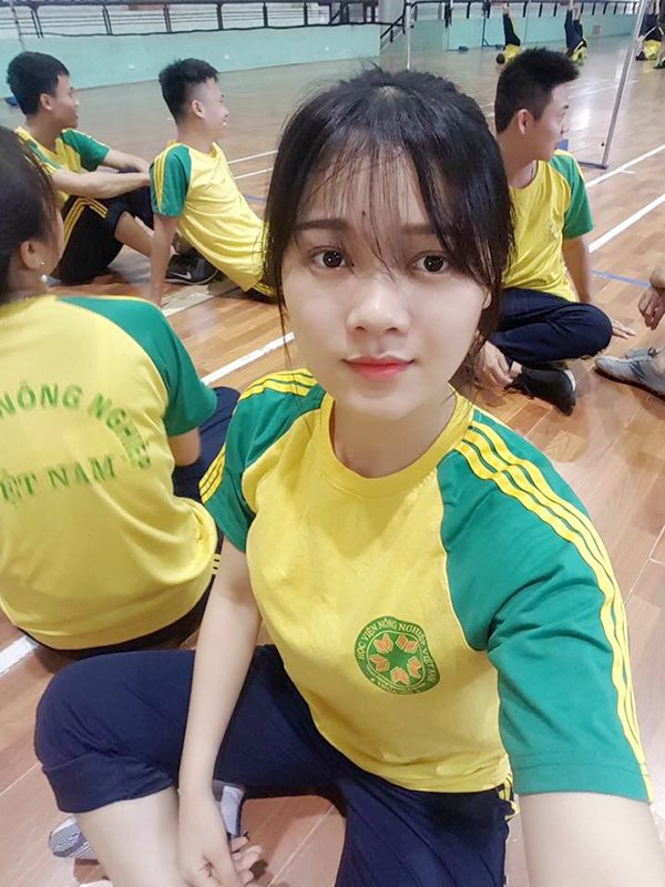 Nữ sinh trường Nông nghiệp xinh sẵn rồi, chẳng cần lụa là vẫn xinh - Ảnh 10.